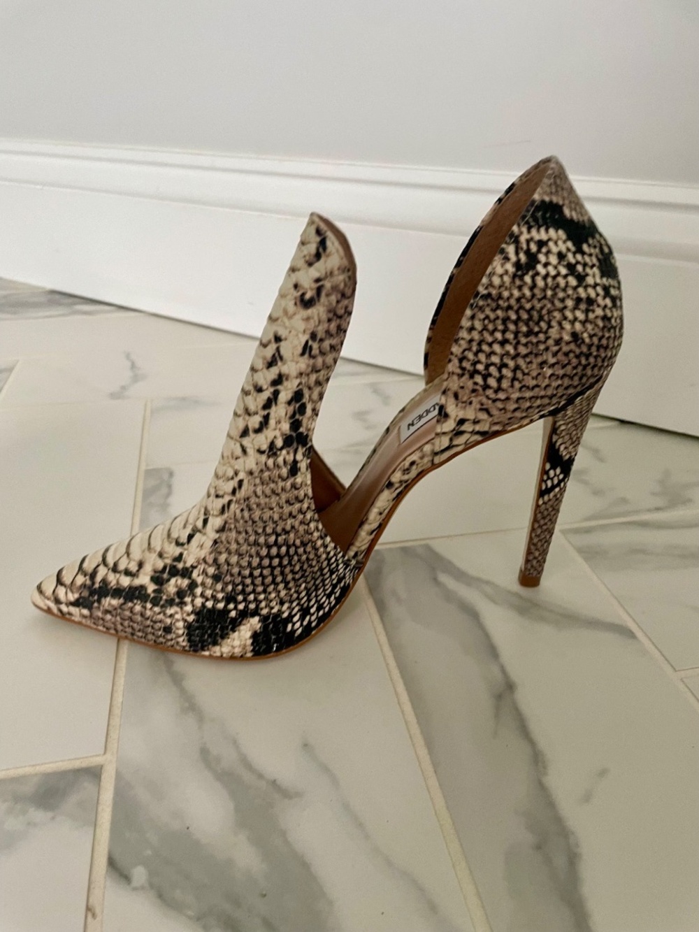 Steve Madden Shoes | Steve Madden Dolly Pump Sz 7.5m Women D'orsay Snakeskin - Picture 2 of 8